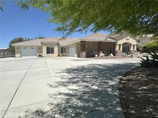 16232 Ridge View Drive, Apple Valley, CA 92307