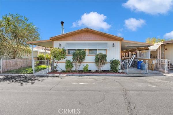 20683 Waalew Road #114, Apple Valley, CA 92307