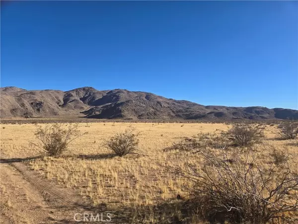 108900 Bellflower Street, Apple Valley, CA 92308