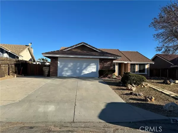 13536 Mountain Drive, Hesperia, CA 92344