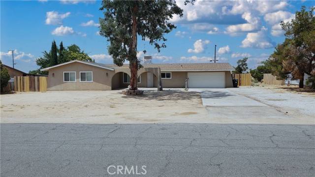 12736 Pocono Road, Apple Valley, CA 92308