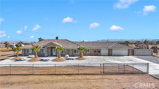 10059 Verbena Road, Oak Hills, CA 92344