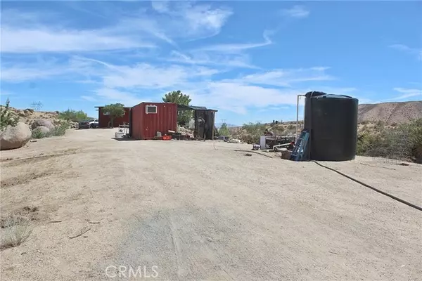 24124 Alps Court, Apple Valley, CA 92308