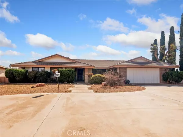 17831 Orange Street, Hesperia, CA 92345