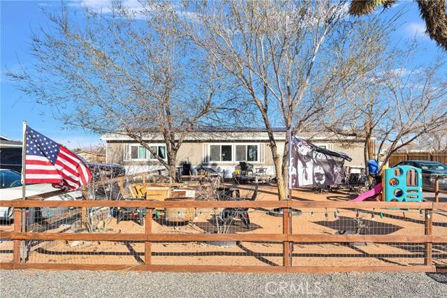 14345 Quinnault Road, Apple Valley, CA 92307