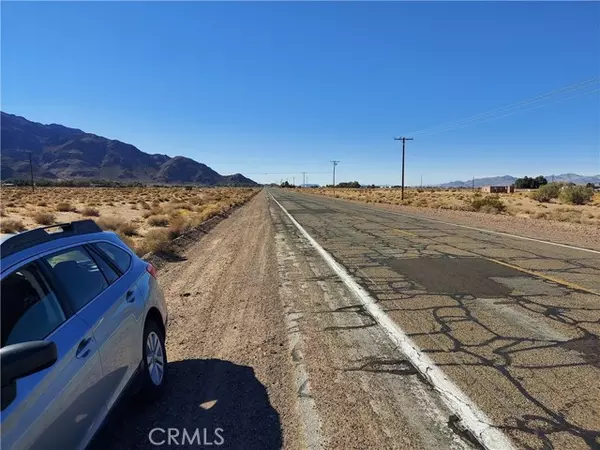 Newberry Springs, CA 92365,0 National Trails Parcel 0528-092-04 Highway