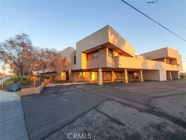Apple Valley, CA 92307,18523 Corwin Road