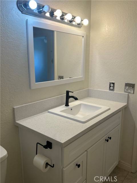 Hesperia, CA 92345,14839 Mauna Loa Street