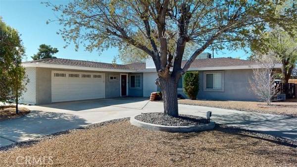 20783 Shawnee Road, Apple Valley, CA 92308
