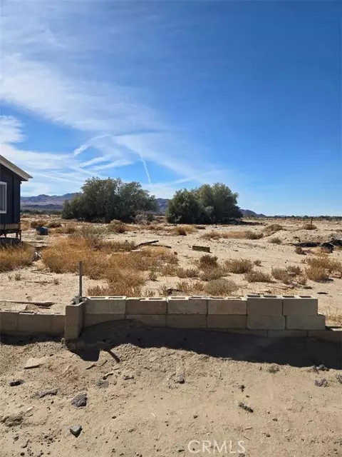Newberry Springs, CA 92365,30484 Berry Road