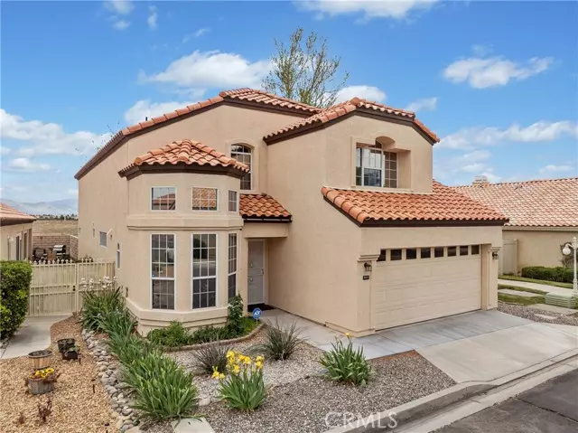 Apple Valley, CA 92308,19185 Oak Street