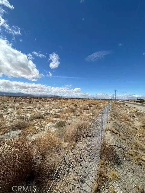 El Mirage, CA 92301,18875 St George Avenue