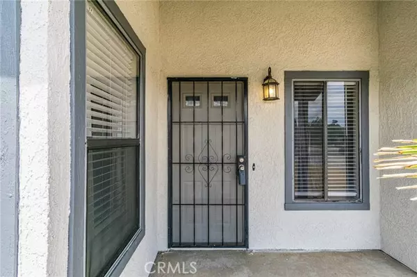 Hesperia, CA 92344,14292 Pinewood Drive