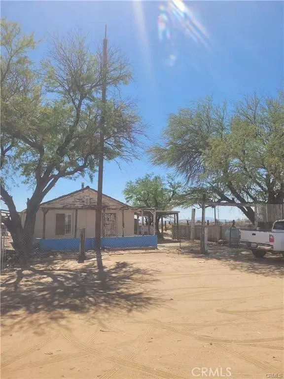 21284 Santa Fe Avenue, Hinkley, CA 92347