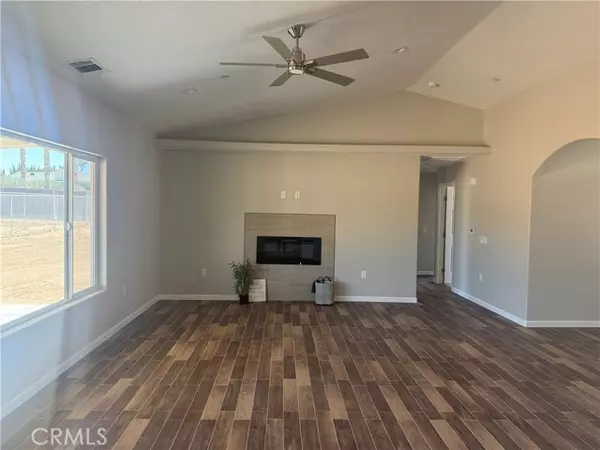 Hesperia, CA 92345,17995 Seaforth Street