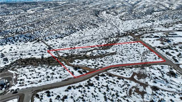 Phelan, CA 92371,7877 Capelin Road