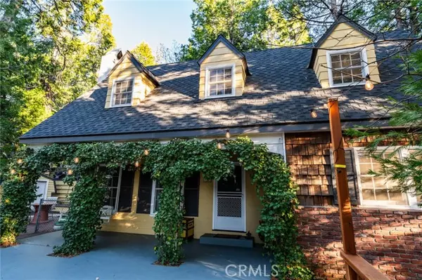 Lake Arrowhead, CA 92352,222 Holiday Drive