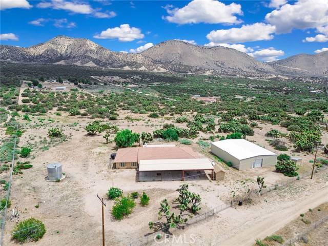 4426 Oil Well Road, Phelan, CA 92371