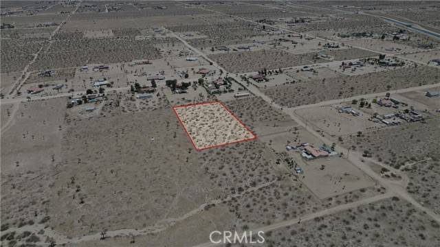 Phelan, CA 92371,4 Peral Road
