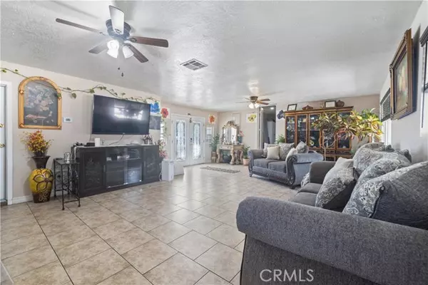 Hesperia, CA 92345,10070 Pyrite Avenue