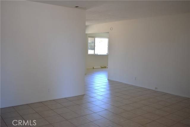 Hesperia, CA 92345,18107 Sycamore Street