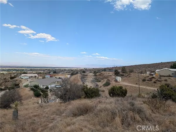 Pinon Hills, CA 92372,0 Snowline Parcel #3037-031-01 Drive