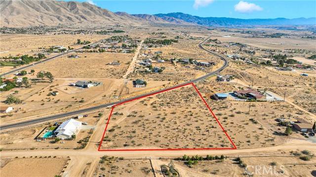 Apple Valley, CA 92308,10350 Merino Avenue