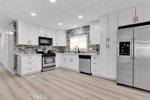 13878 Victoria Drive, Victorville, CA 92395