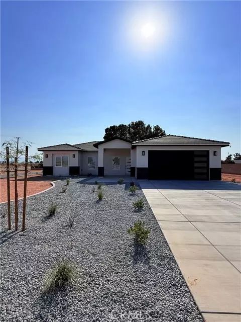 10516 Mohawk, Apple Valley, CA 92308