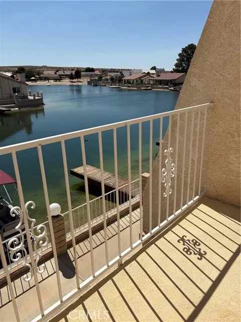 Helendale, CA 92342,11496 Nautical Lane #19