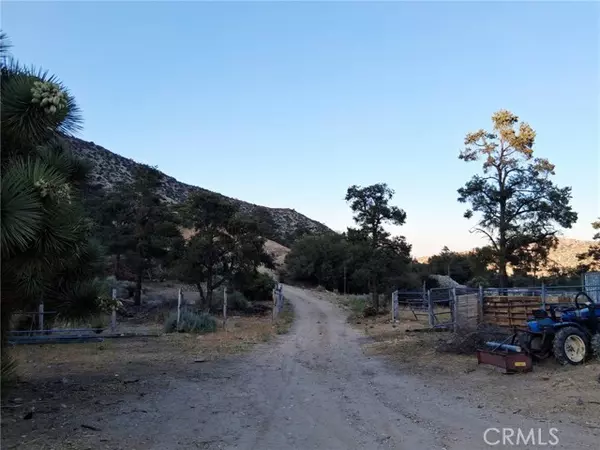 Wrightwood, CA 92371,3215 Whispering Pines Road