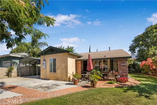 Banning, CA 92220,883 W Nicolet Street