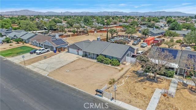 11347 Topaz Road, Victorville, CA 92392