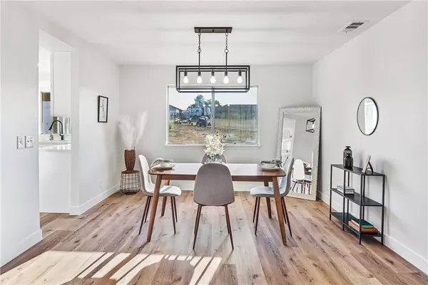 Hesperia, CA 92345,7046 7th