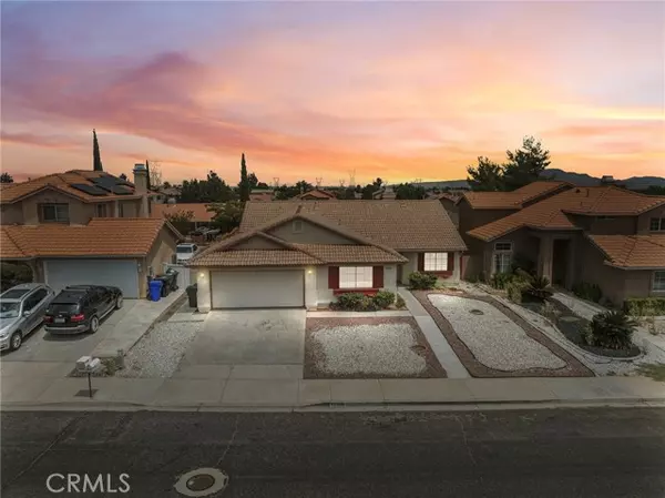 13768 Foxfire Road, Victorville, CA 92392