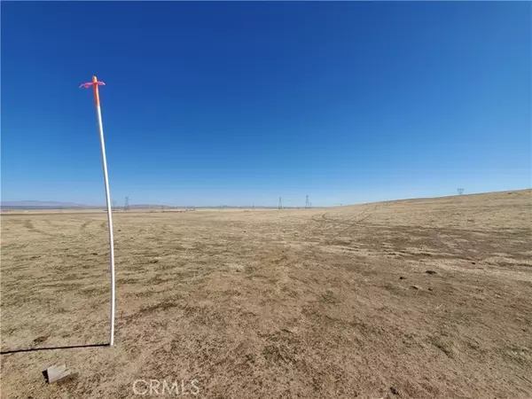 Lancaster, CA 93536,2 Ave E4 Avenue