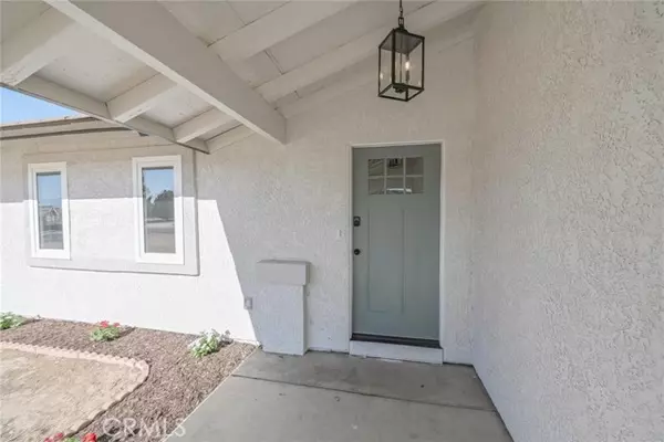 Apple Valley, CA 92307,15194 Tacony Road