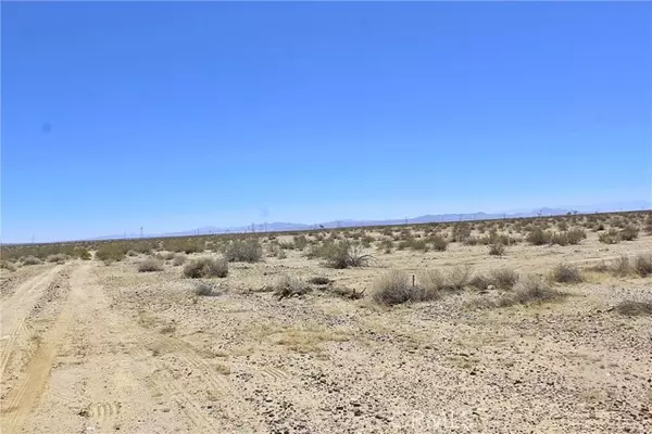 Adelanto, CA 92301,1111 Santa Fe Trail