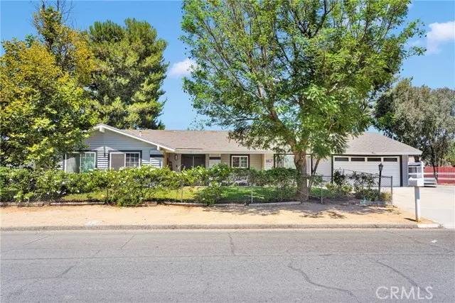 Jurupa Valley, CA 91752,6151 Sunny Circle