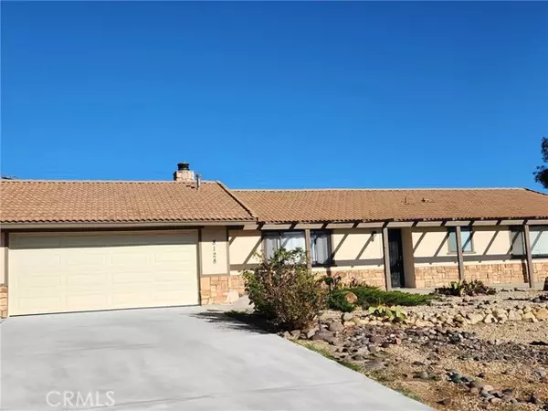 8128 Mono Drive, Hesperia, CA 92345