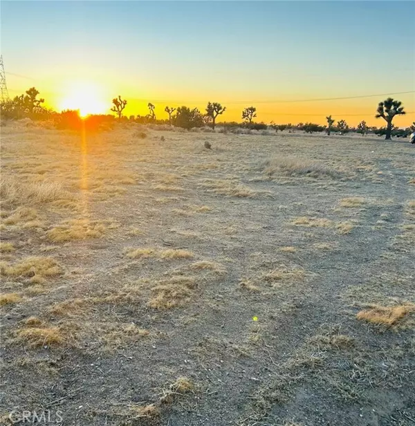 4 Two Mile Road, Joshua Tree, CA 92252