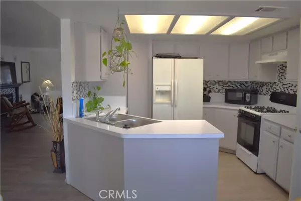 Apple Valley, CA 92308,13422 Nicola Road