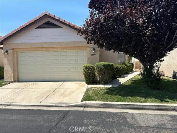 Apple Valley, CA 92308,11580 Oak Street