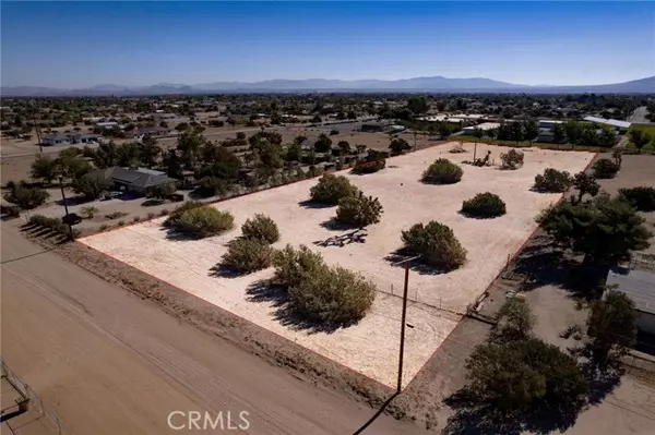 Hesperia, CA 92345,8821 Oakwood Avenue