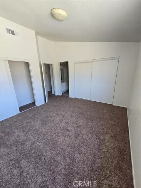 Adelanto, CA 92301,15182 Amber Way