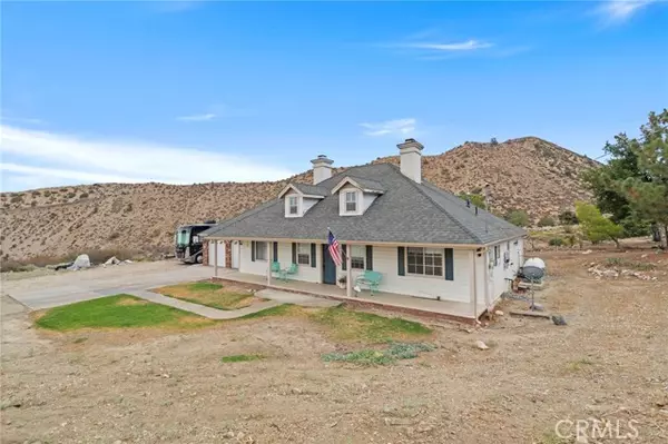 Pinon Hills, CA 92372,8221 Green Road