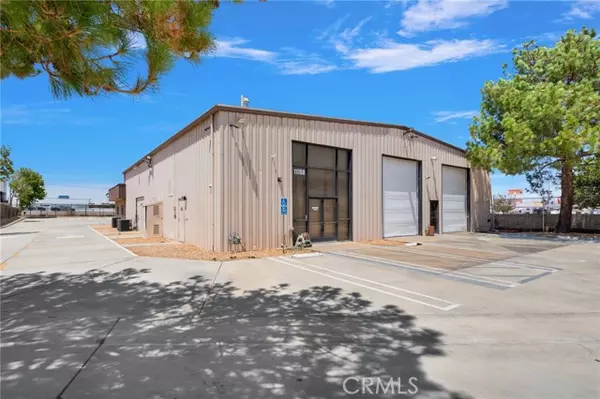 Hesperia, CA 92345,11768 Mariposa Road