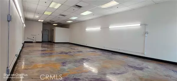 Apple Valley, CA 92307,20162 US Highway 18