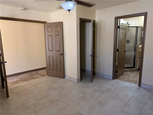 Helendale, CA 92342,27160 Vista Road #8