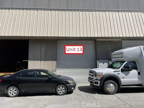 Hesperia, CA 92345,10881 Santa Fe Avenue